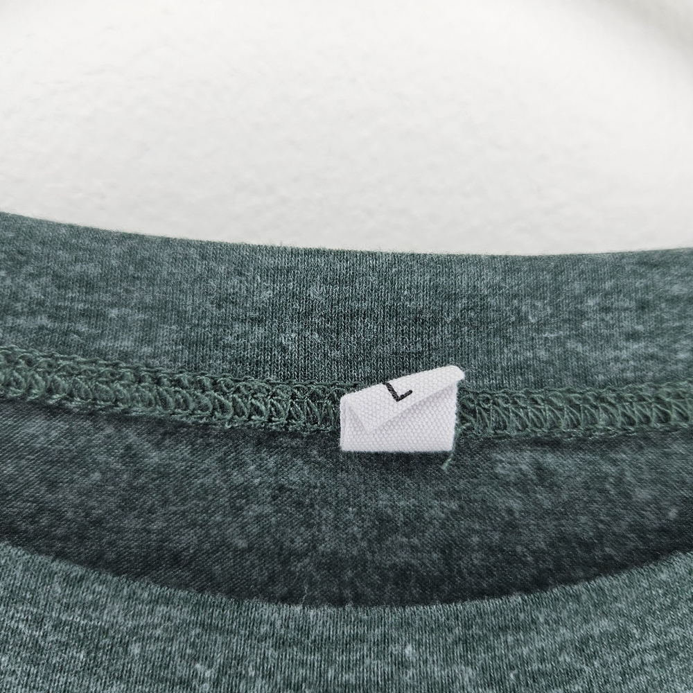 Long Sleeve Green Tee Sz L - Picture 2 of 8